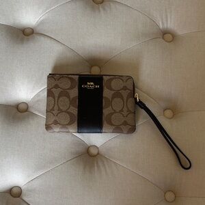 Coach Signature Brown and Black Wristlet